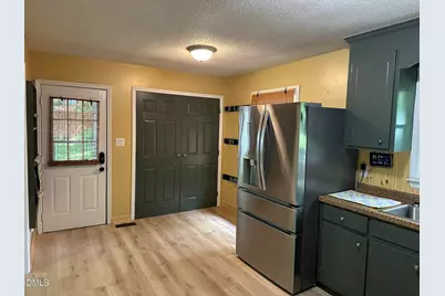 1011 Shirley Drive, Henderson, NC 27536 - Photo 10