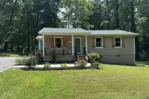 1011 Shirley Dr, Henderson, NC 27536 - Photo 6