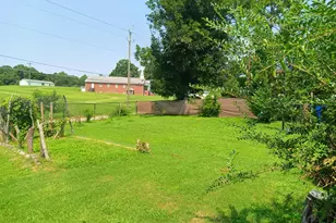 502 Short St, Haw River, NC 27258 - Photo 6