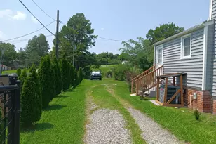 502 Short St, Haw River, NC 27258 - Photo 4