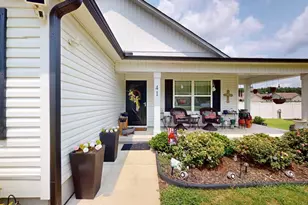 41 River Banks Dr, Kenly, NC 27542 - Photo 4