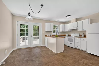 2412 Cavalier Street, Raleigh, NC 27603 - Photo 10