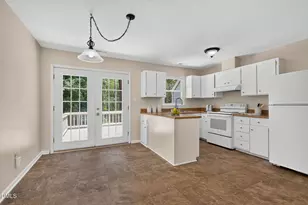 2412 Cavalier St, Raleigh, NC 27603 - Photo 10