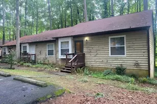 909 W Chatham St, Cary, NC 27511 - Photo 2