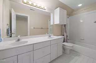 208 Highlands Lake Dr, Cary, NC 27518 - Photo 32