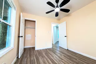 417 North St, Graham, NC 27253 - Photo 16