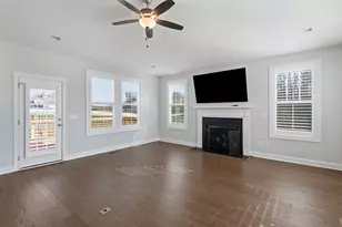 4852 Grosbeak Ct, Mebane, NC 27302 - Photo 8