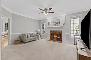 201 Lyncroft Ln, Cary, NC 27519 - Photo 8