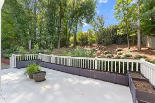 201 Lyncroft Ln, Cary, NC 27519 - Photo 38