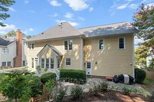 201 Lyncroft Ln, Cary, NC 27519 - Photo 42
