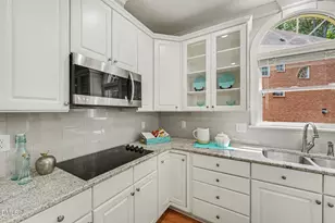 112 St Lenville Dr, Cary, NC 27518 - Photo 10