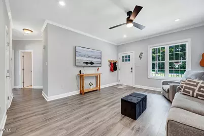 222 Marsh Avenue, Raleigh, NC 27606 - Photo 8