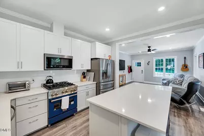222 Marsh Avenue, Raleigh, NC 27606 - Photo 2
