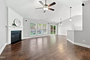 103 Atkinson Ct, Apex, NC 27502 - Photo 6