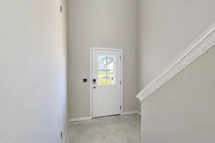 47 W Emily Gardens Dr, Selma, NC 27576 - Photo 2