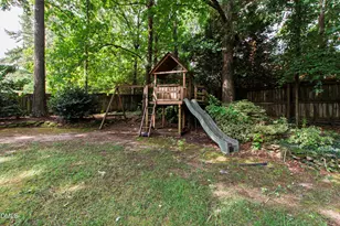 6201 Bramblewood Dr, Raleigh, NC 27612 - Photo 24