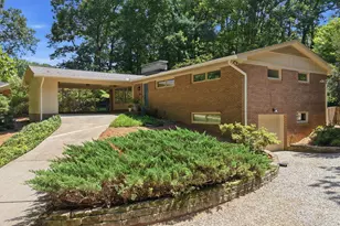1207 Fairlane Rd, Cary, NC 27511 - Photo 4