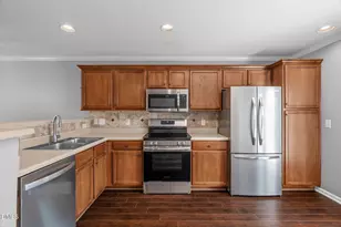 10024 Blackwell Dr, Raleigh, NC 27617 - Photo 12