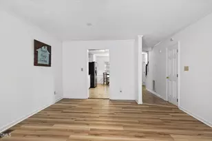 118 Greenmont Ln, Cary, NC 27511 - Photo 16