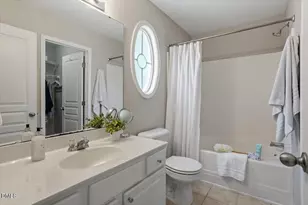 5310 Crescentview Pkwy, Raleigh, NC 27606 - Photo 18
