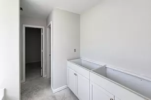 57 W Emily Gardens Dr, Selma, NC 27576 - Photo 10