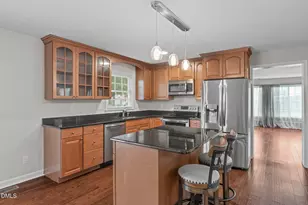 504 Worth Hinton Rd, Zebulon, NC 27597 - Photo 8