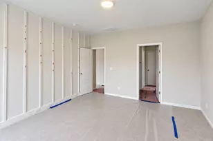39 E Emily Gardens Dr, Selma, NC 27576 - Photo 8