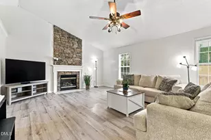 215 Nelson Ct, Clayton, NC 27520 - Photo 6