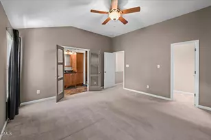6843 Middleboro Dr, Raleigh, NC 27612 - Photo 20