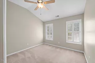 6843 Middleboro Dr, Raleigh, NC 27612 - Photo 24