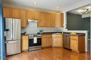 5442 Echo Ridge Rd, Raleigh, NC 27612 - Photo 8
