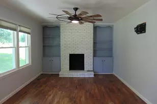 3155 Kelly Rd, Henderson, NC 27537 - Photo 2