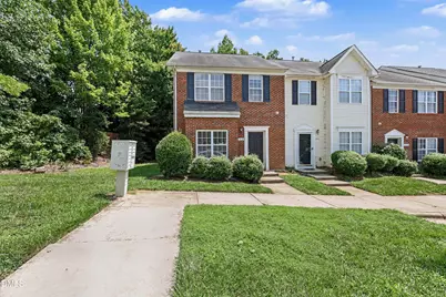 142 Queensberry Court, Greensboro, NC 27405 - Photo 2