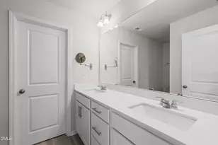 455 Deercroft Dr, Apex, NC 27539 - Photo 18