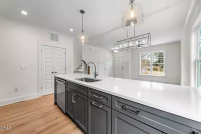 2805 A Fawn Avenue, Durham, NC 27705 - Photo 10