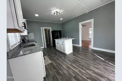 201 N Massey Street, Selma, NC 27576 - Photo 12