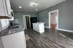 201 N Massey St, Selma, NC 27576 - Photo 12
