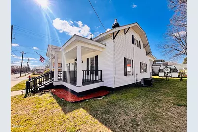 201 N Massey Street, Selma, NC 27576 - Photo 2