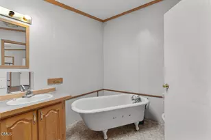 494 Rifle Range Rd, Warrenton, NC 27589 - Photo 36