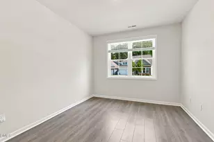 2003 Knight Xing Rd, Durham, NC 27703 - Photo 10