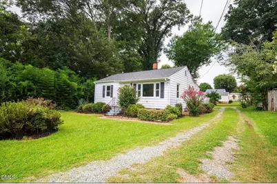 611 E Finch Street, Siler City, NC 27344 - Photo 1