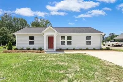 211 Rae Street, Warsaw, NC 28398 - Photo 2