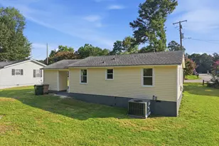 1409 Tulip St, Clayton, NC 27520 - Photo 36