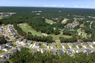127 Plantation Dr, Southern Pines, NC 28387 - Photo 2