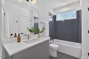 528 N Roxboro St, Durham, NC 27701 - Photo 20