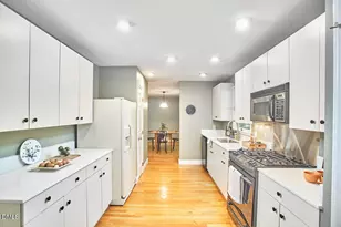 105 Westbury Ct, Chapel Hill, NC 27516 - Photo 20