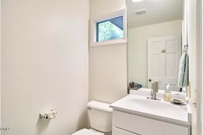 105 Westbury Court, Chapel Hill, NC 27516 - Photo 28