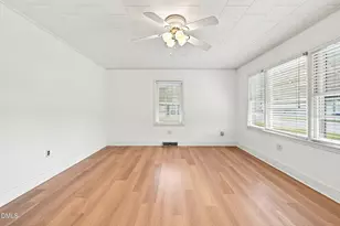 206 W Woodall St, Benson, NC 27504 - Photo 6
