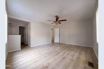 5844 Waters Edge Drive, Fayetteville, NC 28314 - Photo 8