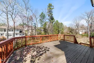 101 Palmwood Ct, Cary, NC 27519 - Photo 14